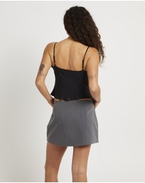 Alice In The Eve - Arabella Slip Top