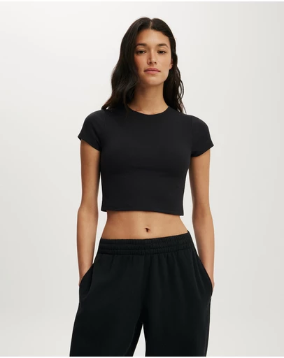 Cotton On Body Active - Ultra Soft Cropped Fitted Tshirt