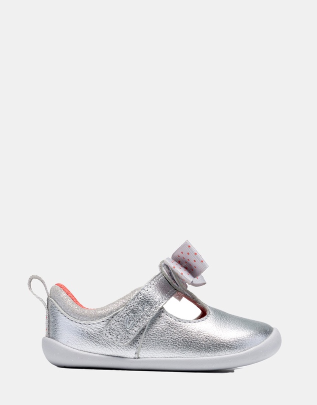 Clarks - Roamer Trim (T) Silver