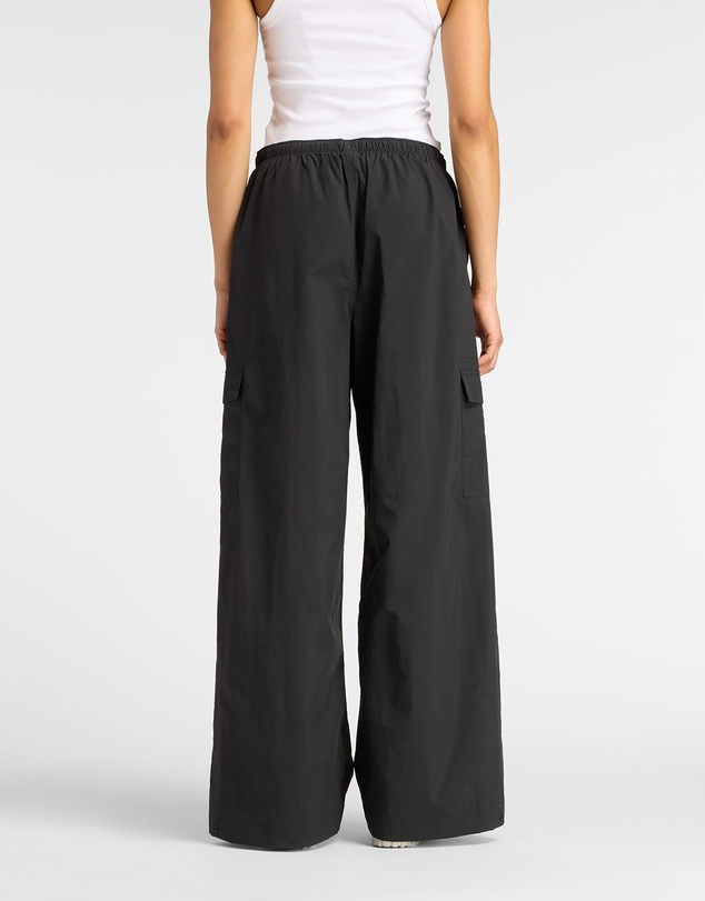 New Balance - Woven Cargo Pants