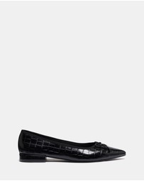 Therapy - Yazmina Pointed Flats