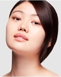 MAC - Studio Radiance Moisturiser + Illuminating Silky Primer
