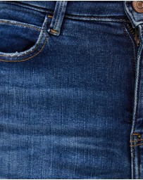 GUESS - 1981 Skinny Jeans