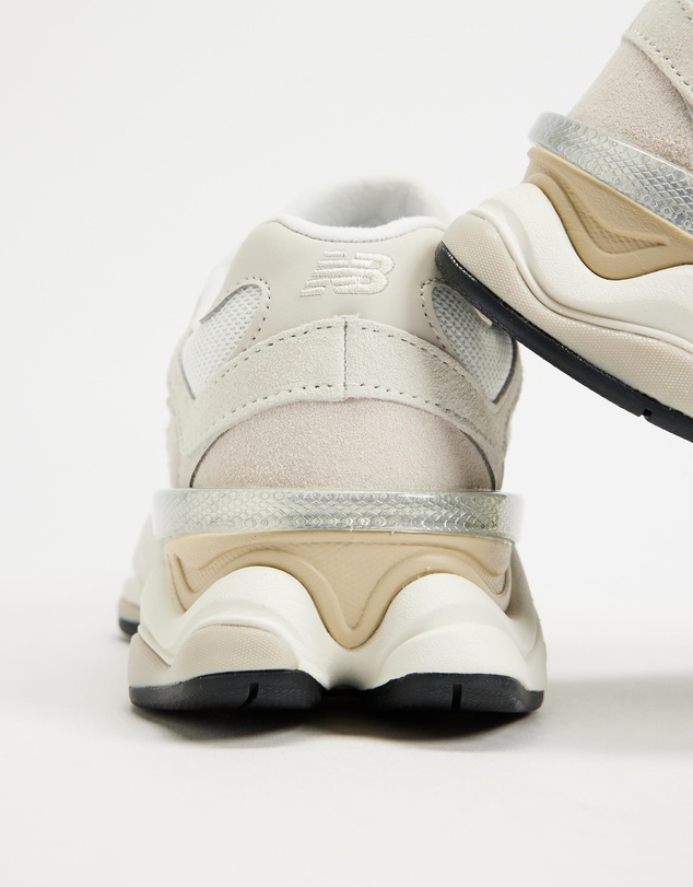New Balance - 9060 - Unisex