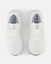 New Balance - Fresh Foam X 880v15 - Women's