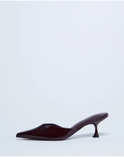 TOPSHOP - Ivette Croc Patent Close Toe Mules