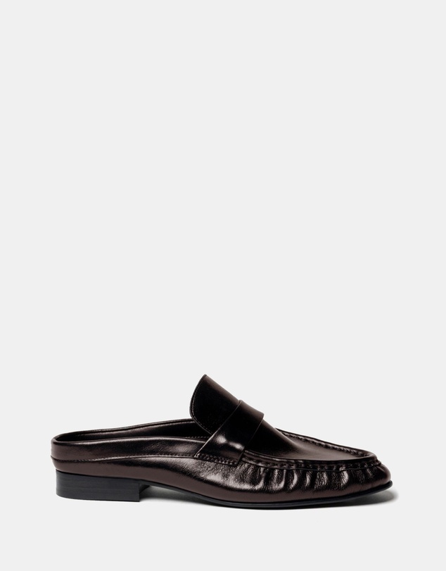 La Tribe - Naomi Mules