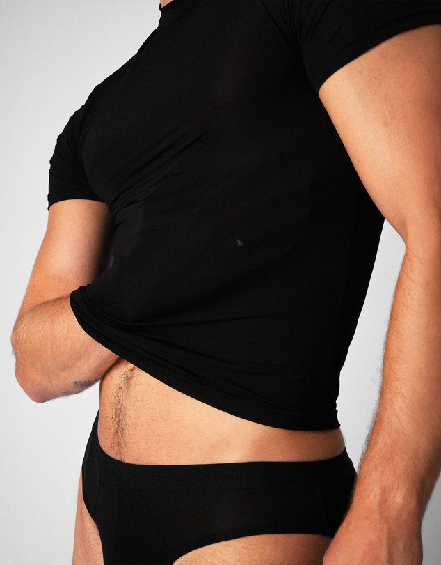 TEAMM8 - Allure Sheer Cropped Tee