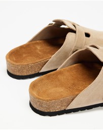 Atmos&Here - Georgia Suede Slides
