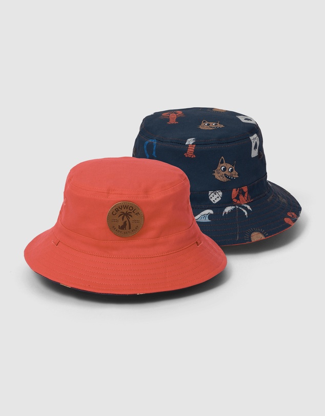 Crywolf - REVERSIBLE BUCKET HAT Lucky Days
