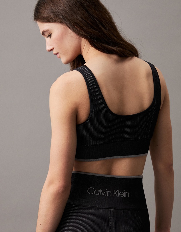Calvin Klein Sport - Medium Impact Sports Bra