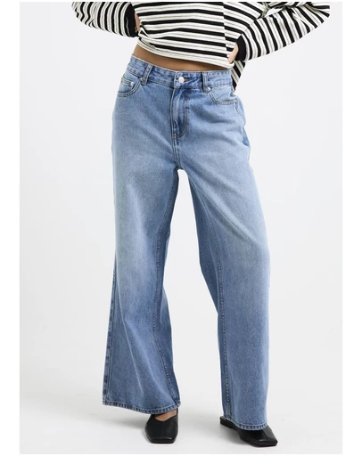 Subtitled - Wren Wide Denim Jeans Petite