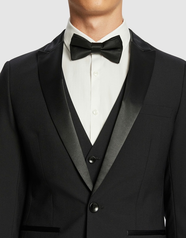 yd. - Seville Slim Tuxedo Wool Blend Suit Jacket