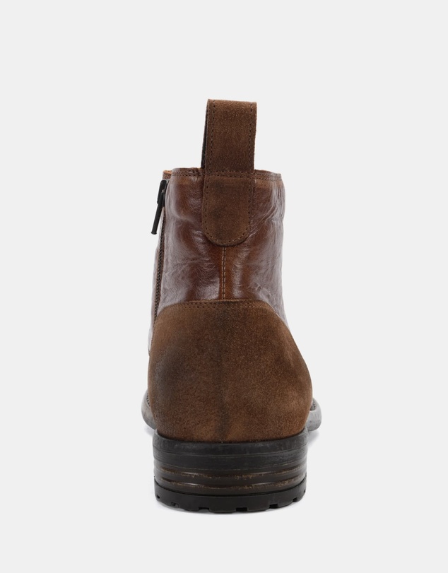 Wild Rhino - Rory Cognac