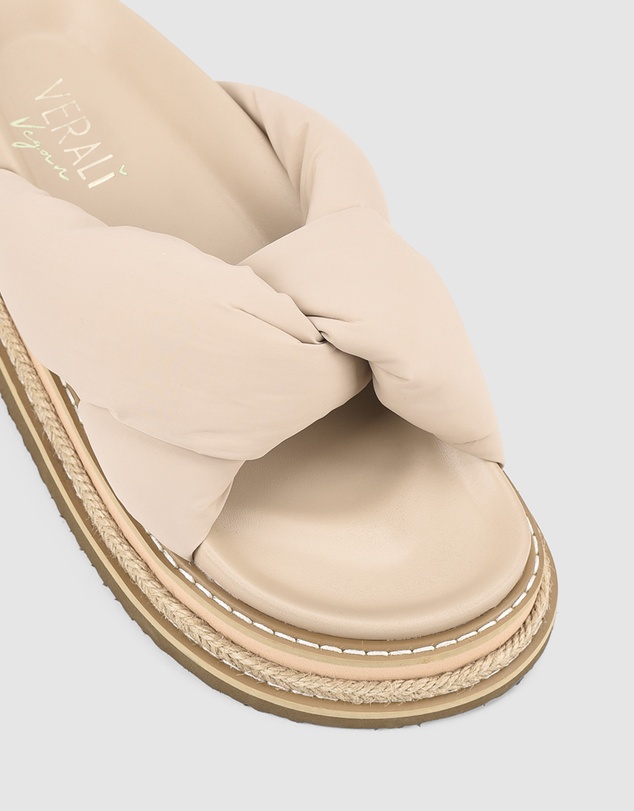 Verali - Thames Flatform Slides