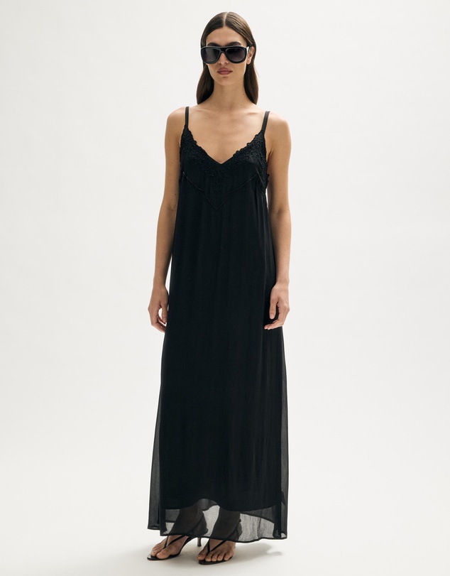 Minima Esenciales - Embroidered Beaded Maxi Dress