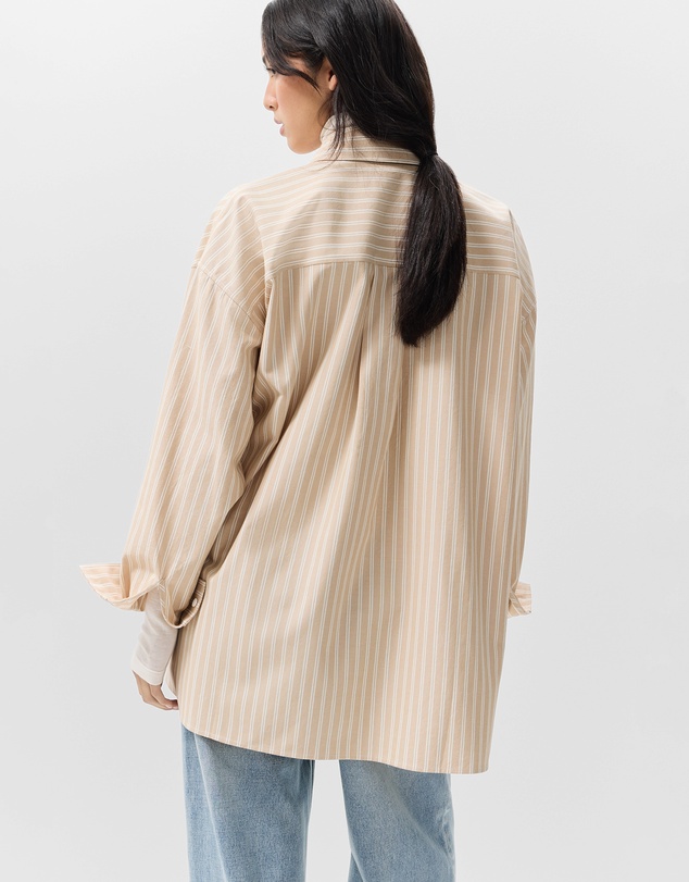UNISON - Oversized Oxford Shirt