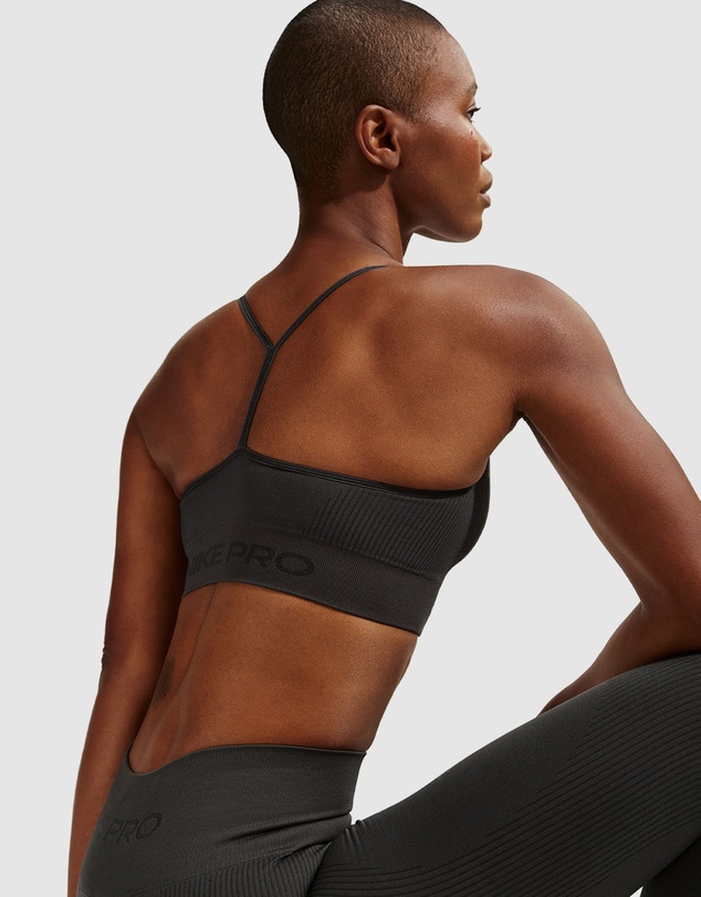 Nike - Pro Seamless Light-Support Padded Sports Bra