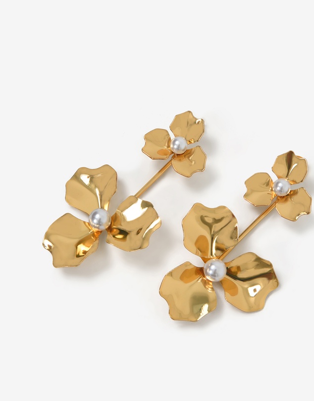 Forcast - Magnolia Bold Floral Earrings