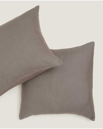 Carlotta + Gee - 100% Linen European Pillowcase Set