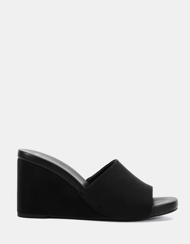 Novo - Banter Wedges