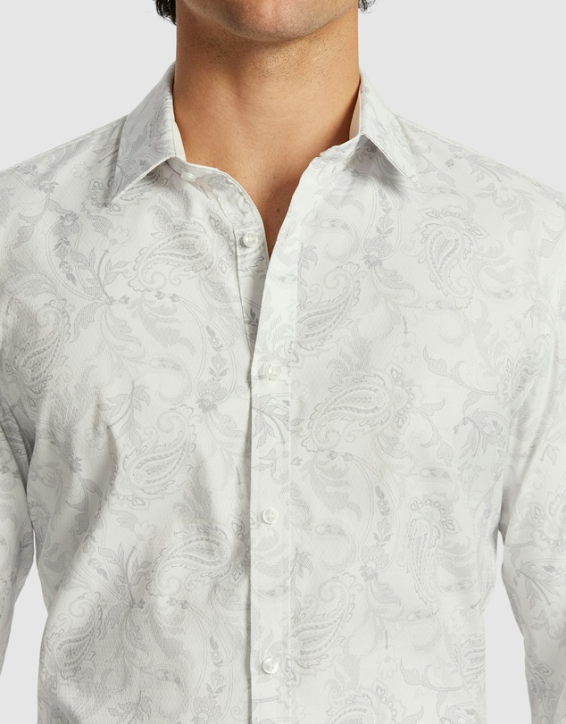 yd. - Valencia Slim Paisley Shirt