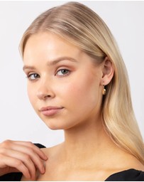 Lovisa - Gold Plated Diamante Rectangle Drop Earrings