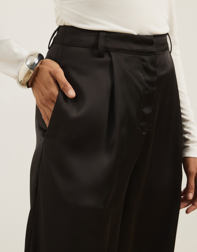 Atmos&Here - Auri Satin Tailored Pants