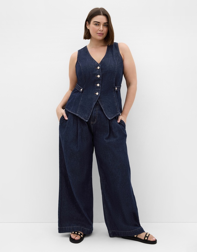 City Chic - Plus size Harley Fit Nova Wide Leg Short Jean - dark wash