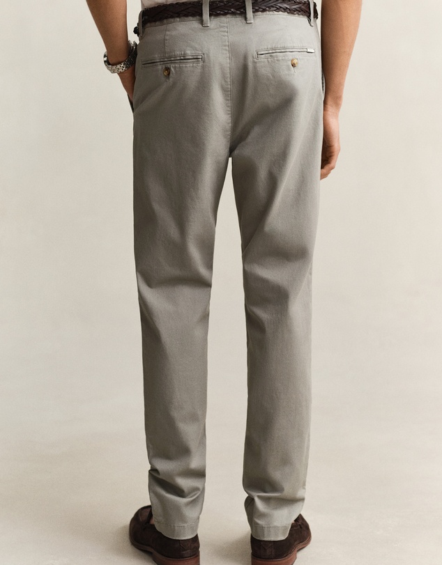 Gant - Slim Fit Classic Chinos