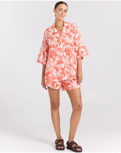 Poolside Paradiso - Java Over Shirt - Hibiscus