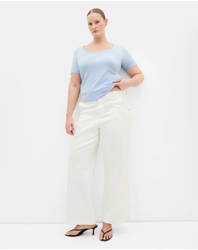 City Chic - Everyday Scoop Tee