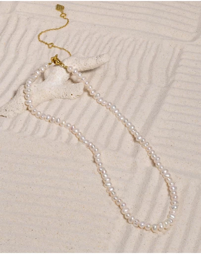Wanderlust + Co - Beaded Pearl Gold Necklace