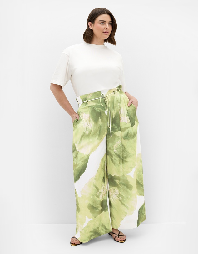 City Chic - Plus size Elisa Matcha Print Wide Leg Pant - ivory