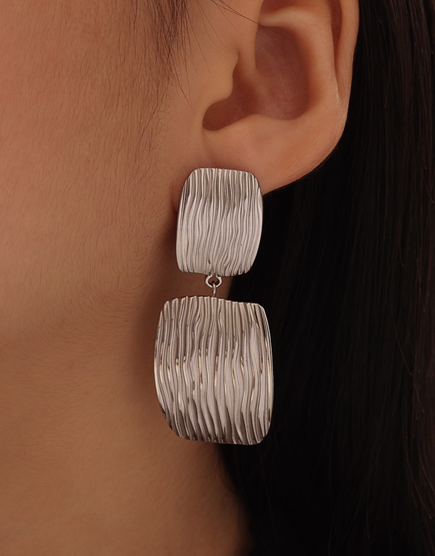 Zoe Olivia - Waterproof Ribbed Statement Stud Earrings
