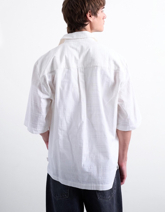 Topman - Short Sleeve Boxy Textured Shirt