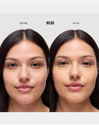 MAC - Studio Fix 36HR Smooth Angles Concealer