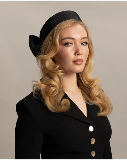 Morgan & Taylor - Tara Racewear Pillbox Hat in Black