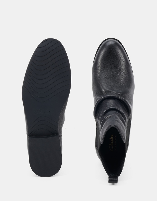 Clarks - Maude Black