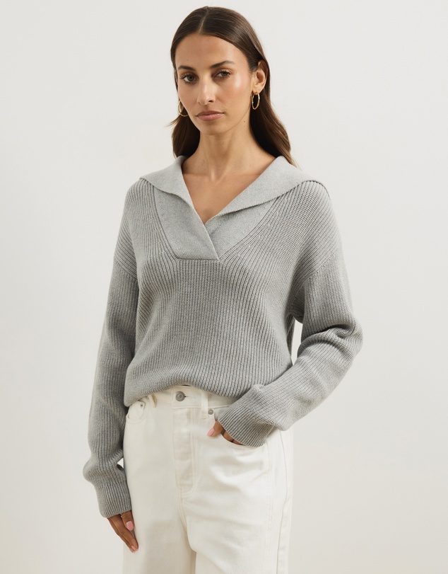 Atmos&Here - Natalie Oversized V-Neck Knit Jumper