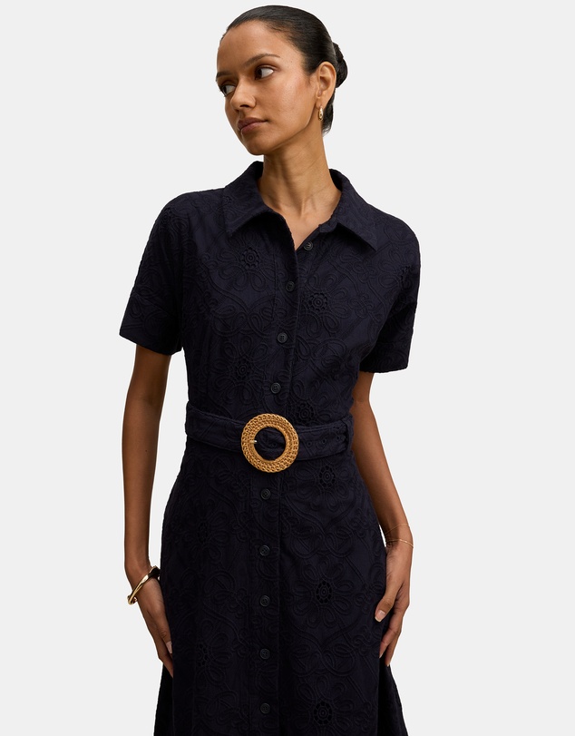 Forever New Petite - Valeria Petite Short Sleeves Broderie Midi Dress
