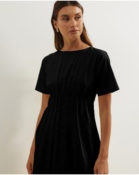 Atmos&Here - Maya Pleat Maxi Dress