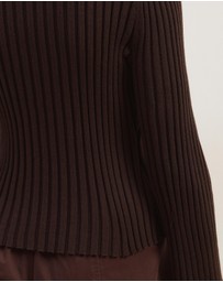 Atmos&Here - Frankie Pleat Knit Top