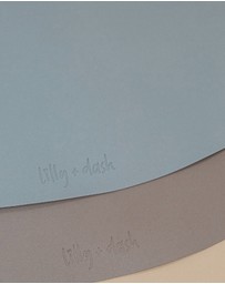 Lilly + Dash - Dog Eat and Drink Set – 2 Bowls + Lick Insert + Blue Placemat Set