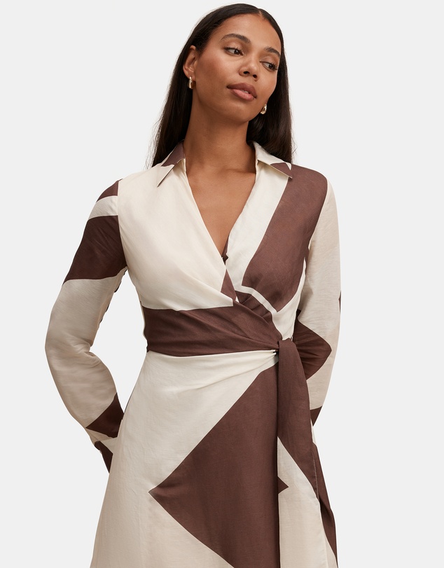Forever New - Angelina Long Sleeves Tie Midi Dress