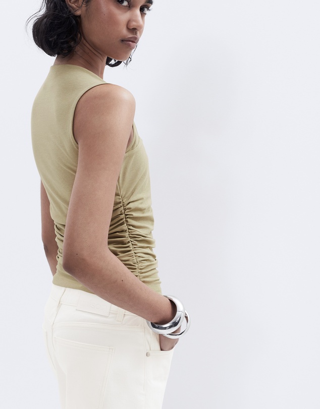 UNISON - Ruched Detail Sleeveless Top
