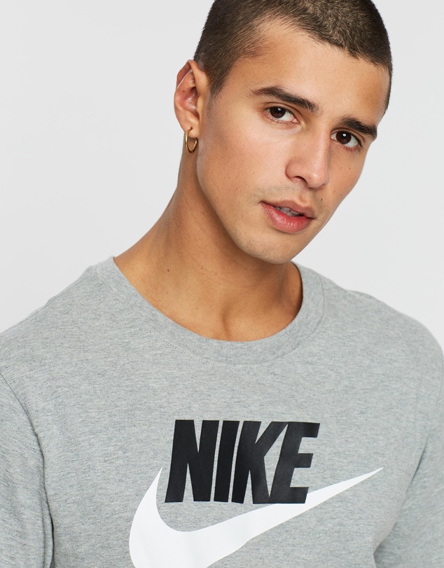 Nike - Futura Icon Tee
