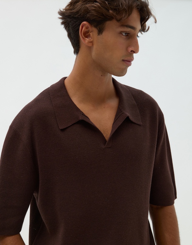 AERE - Deep Cut Knit Polo