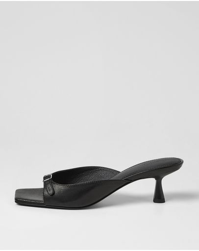 BLACK VINTAGE