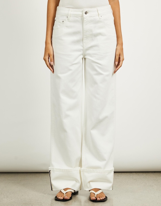 Minima Esenciales - Eliana Selvedge Jeans